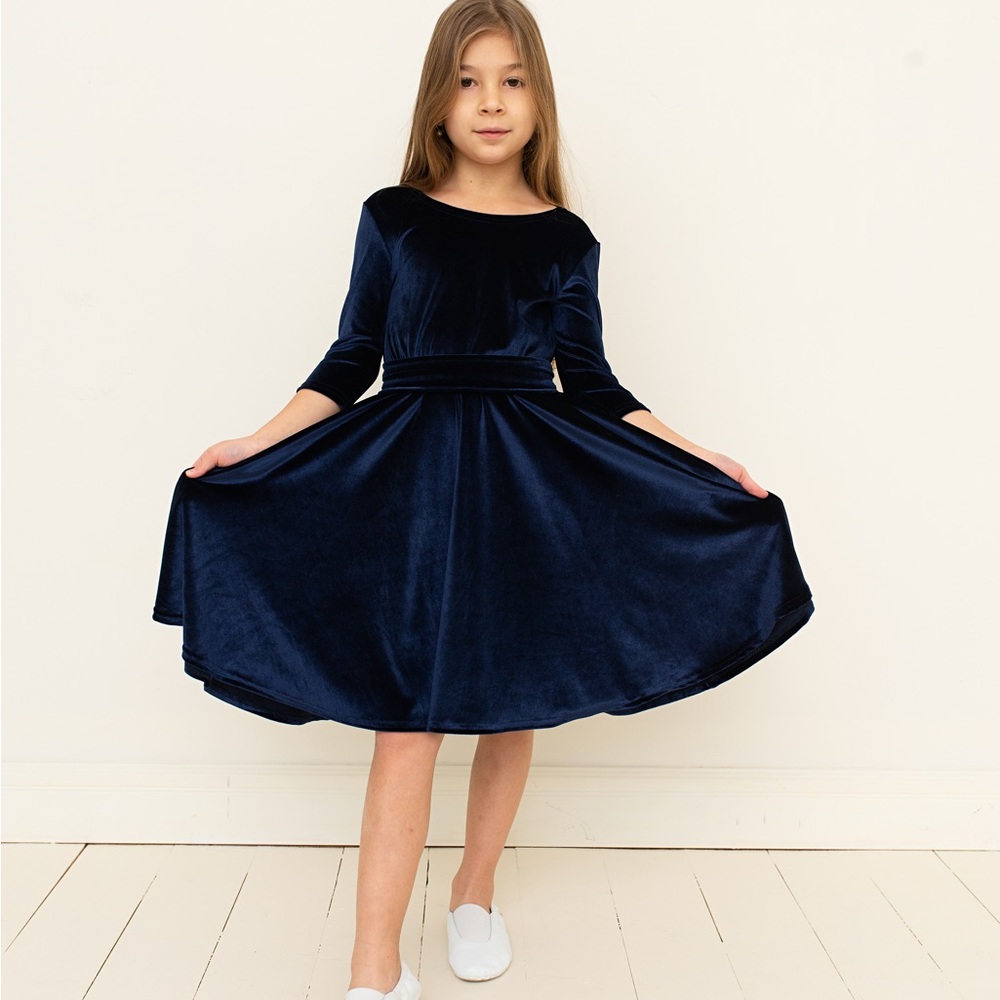 ❗️NEW❗️Navy Blue Velvet A Line Midi Girls Dress